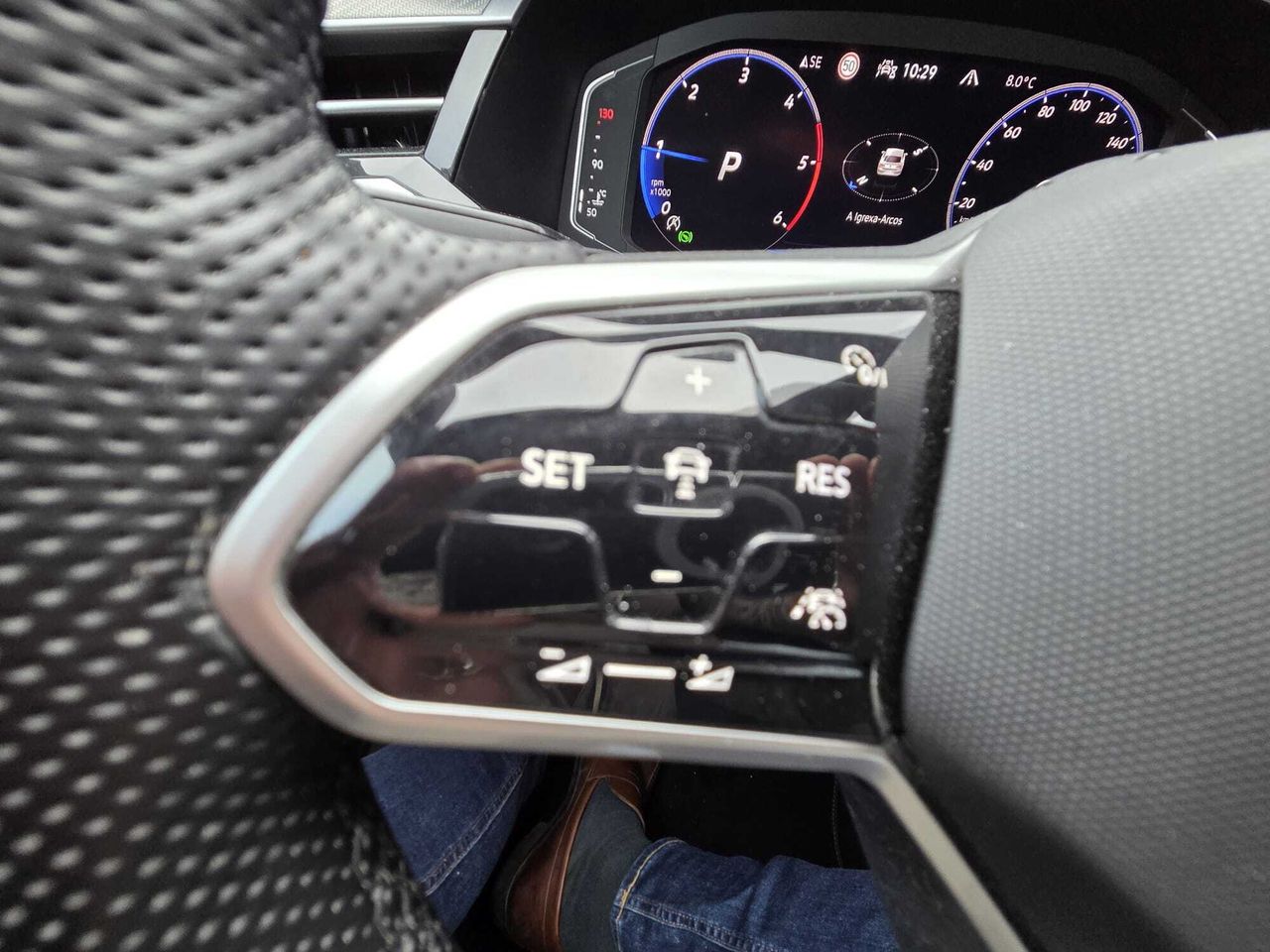 Volkswagen Arteon R LINE 2.0 TDI 200 CV DSG  - Foto 2