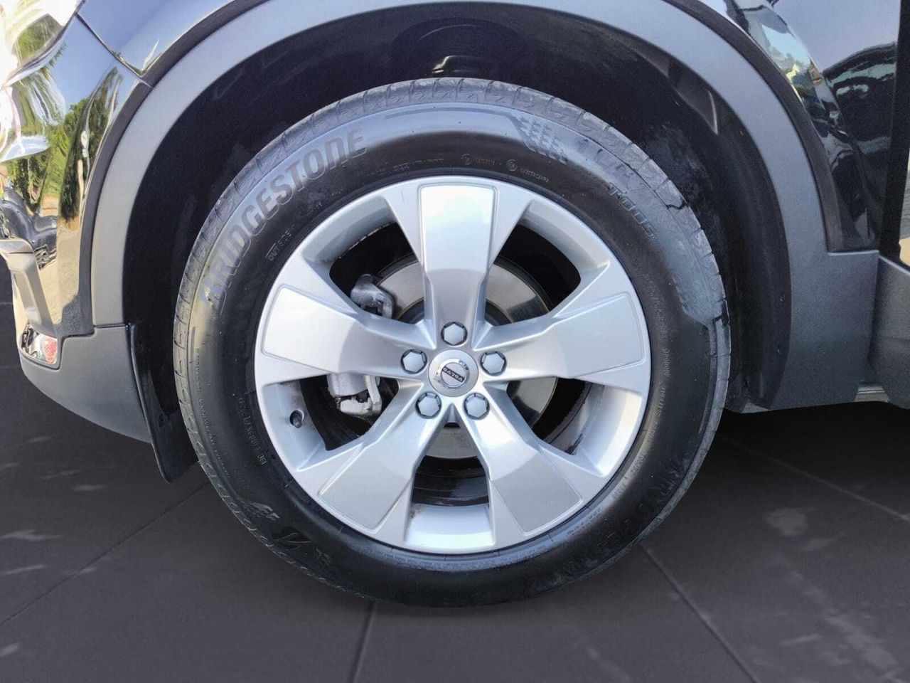 Volvo XC40 1.5 T3 MOMENTUM AUT  - Foto 2