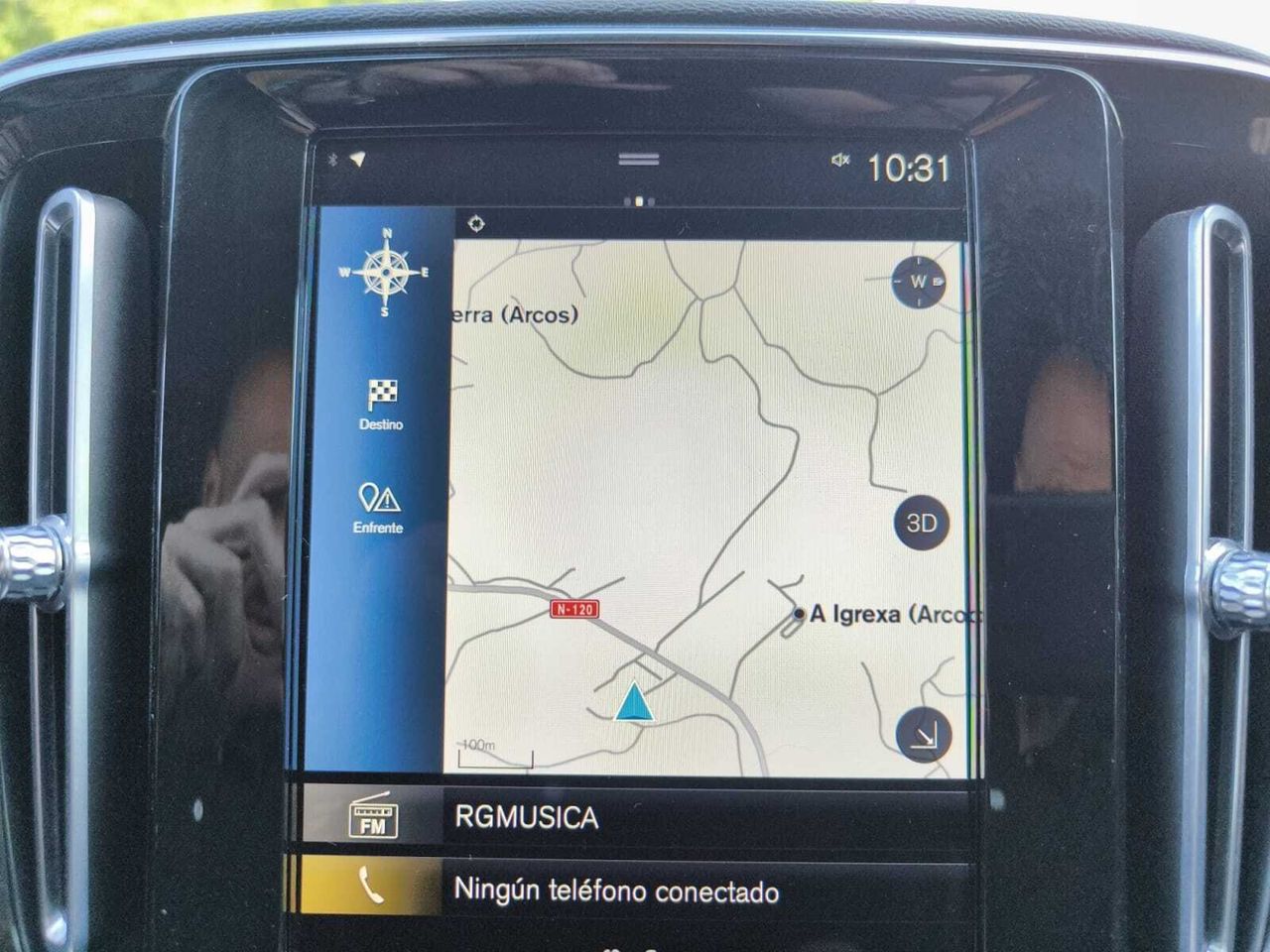 Volvo XC40 1.5 T3 MOMENTUM AUT  - Foto 2