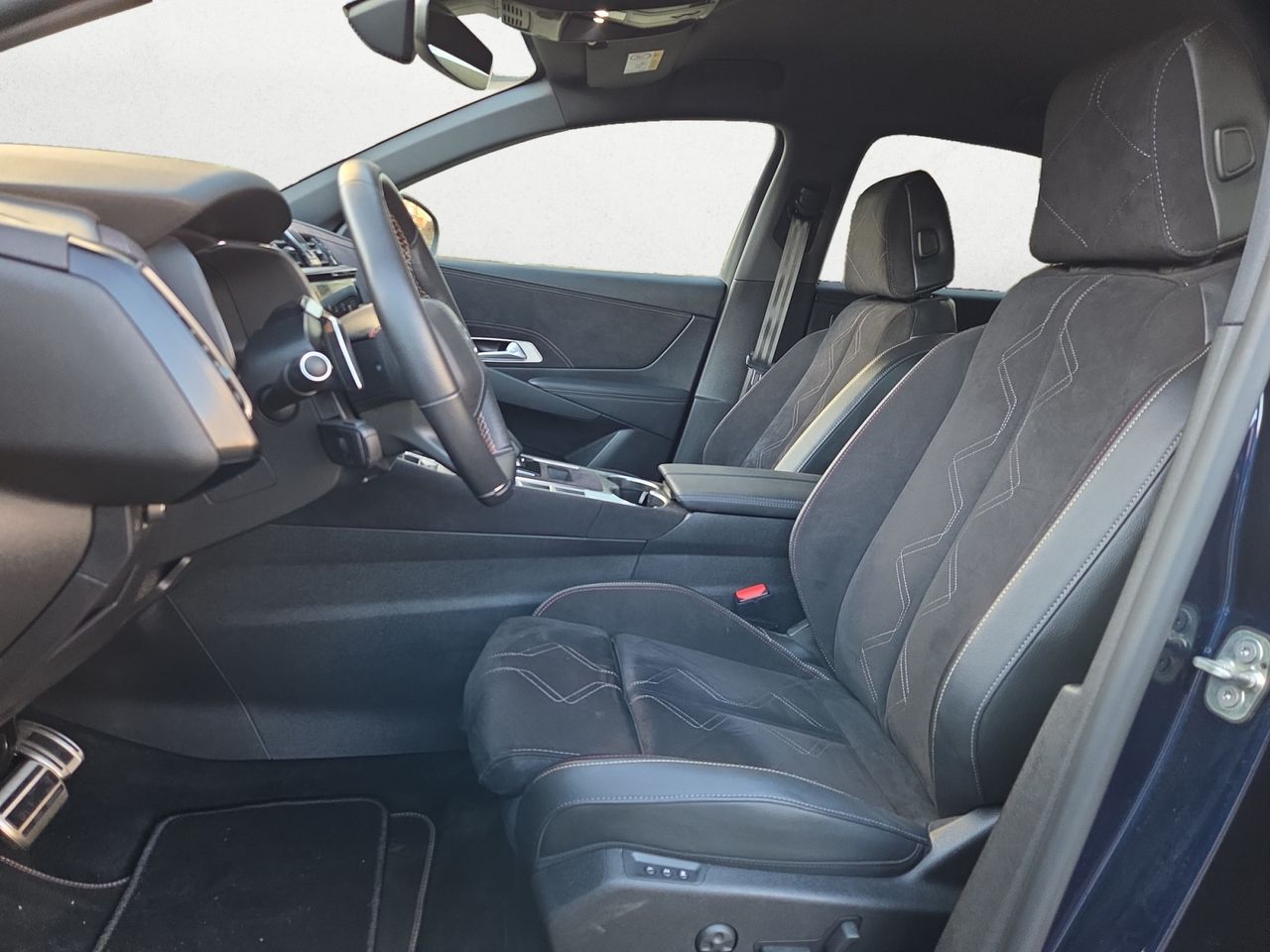 DS DS 7 E TENSE 4X4 300 PERFORMANCE LINE + - Foto 2