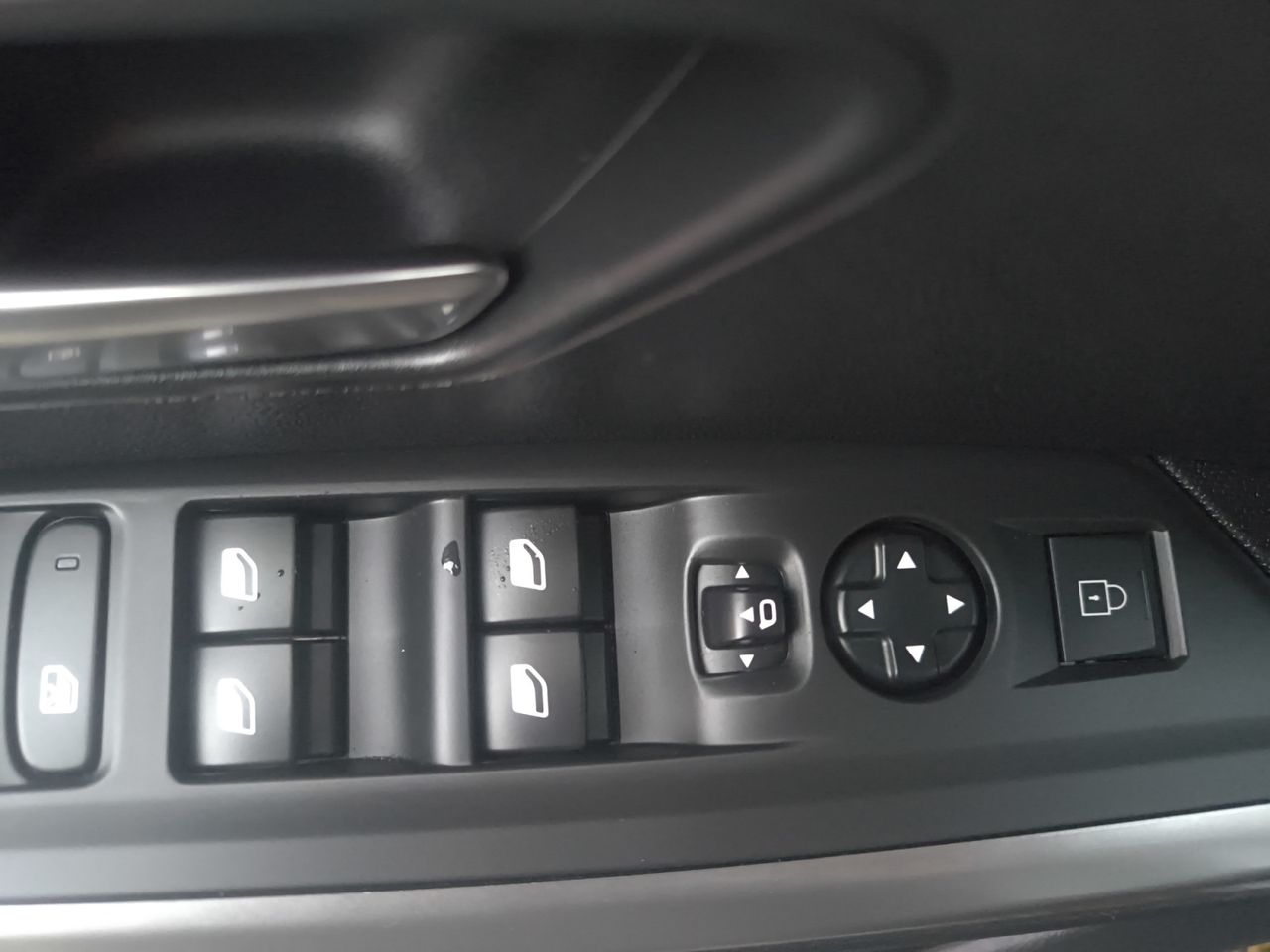 Peugeot 5008 ALLURE HYBRID 136  DCS6   - Foto 2