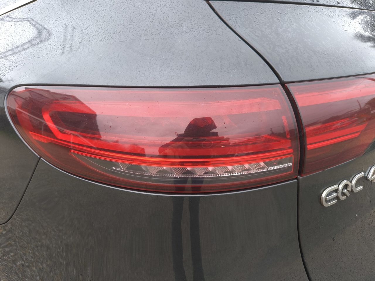 Mercedes EQC 400 4 MATIC  - Foto 2