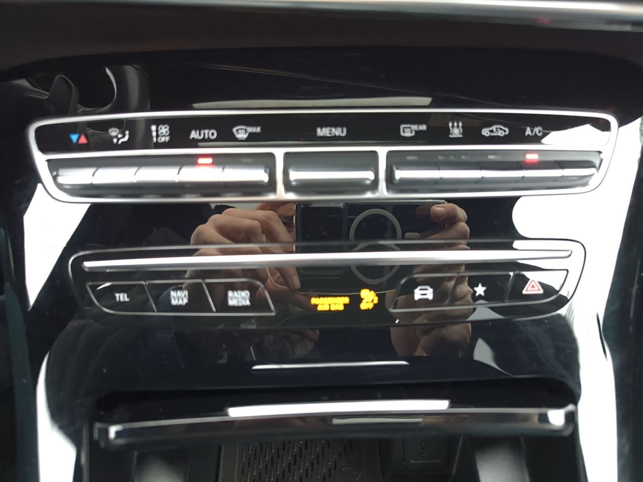 Mercedes EQC 400 4 MATIC  - Foto 2