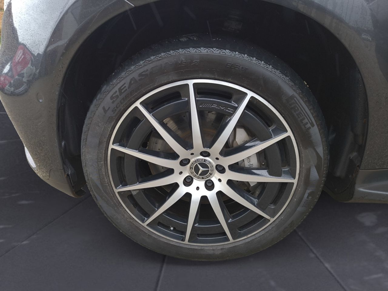 Mercedes EQC 400 4 MATIC  - Foto 2