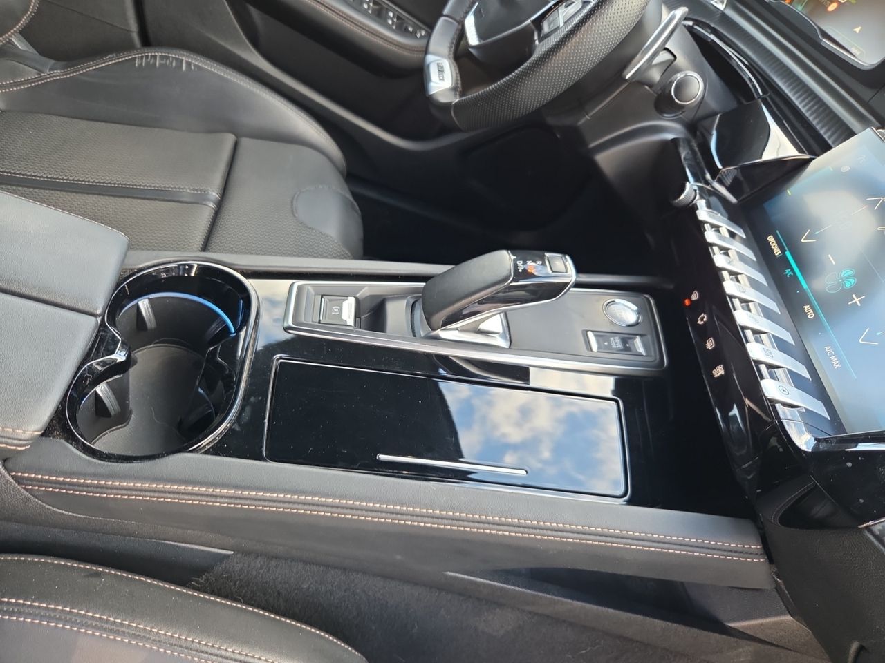 Peugeot 508 Hybrid GT LINE EAT8 225 CV  - Foto 2