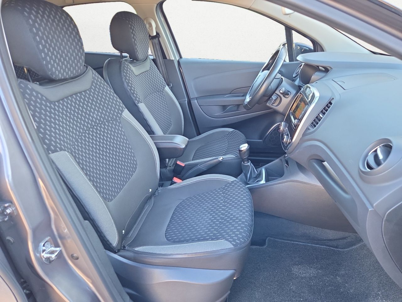 Renault Captur ZEN ENERGY dCI  - Foto 2