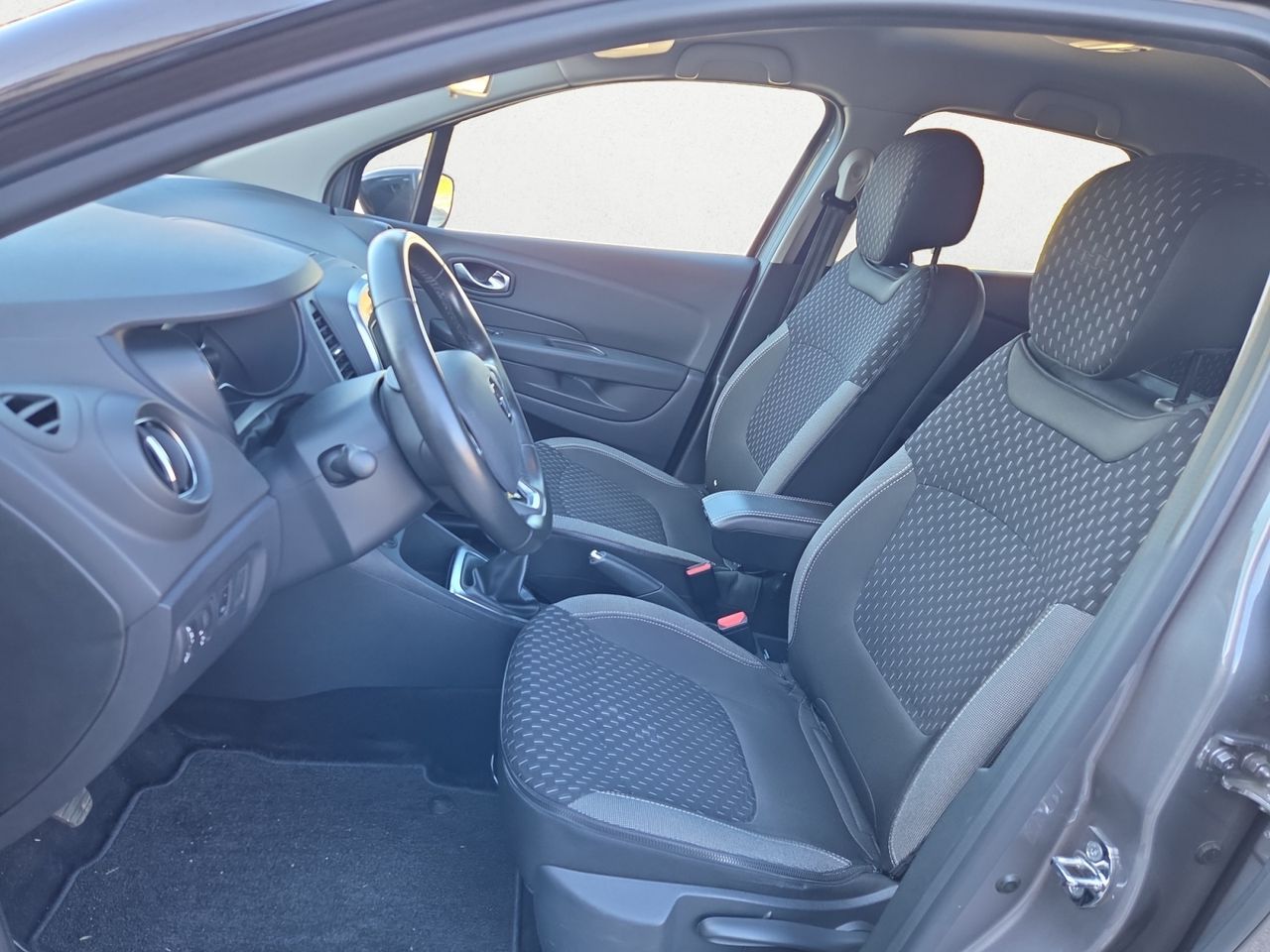 Renault Captur ZEN ENERGY dCI  - Foto 2