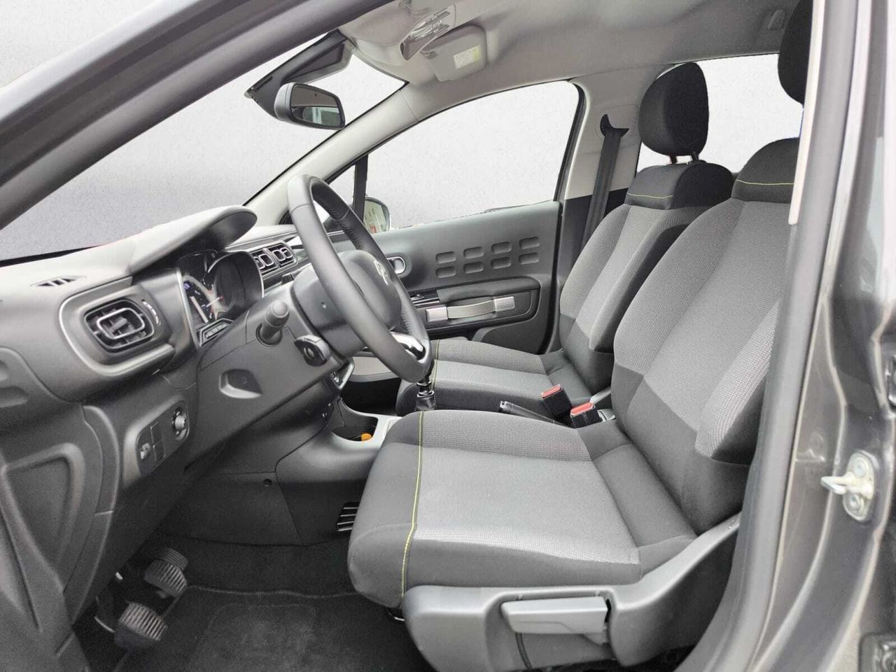 Citroën C3 BLUE HDI 100 CV SHINE  - Foto 2