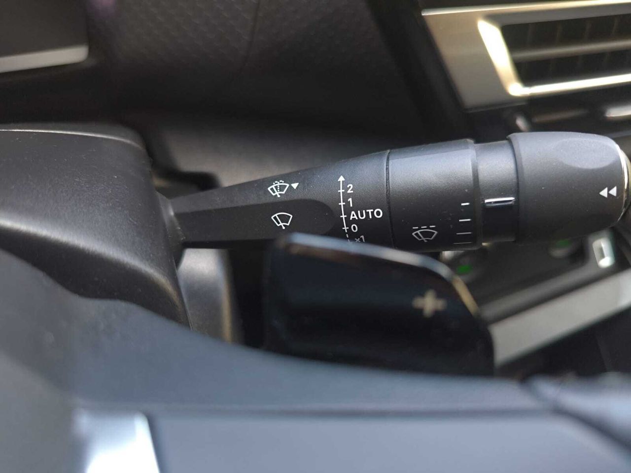 Citroën C4 BLUE HDI 130 CV EAT8 FEEL PACK  - Foto 2