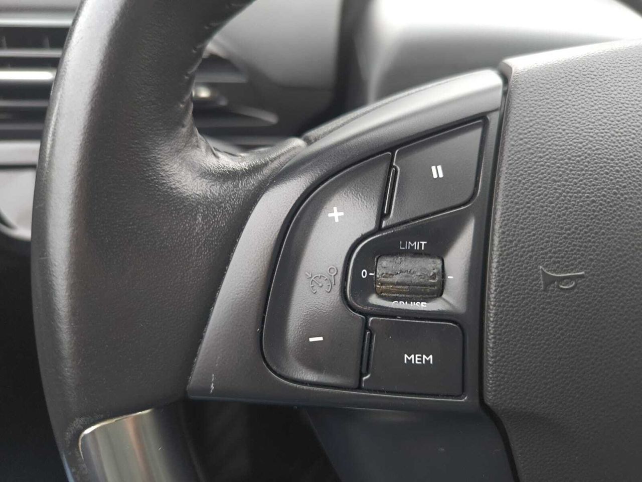 Citroën C4 Spacetourer HDI 130CV FEEL  - Foto 2