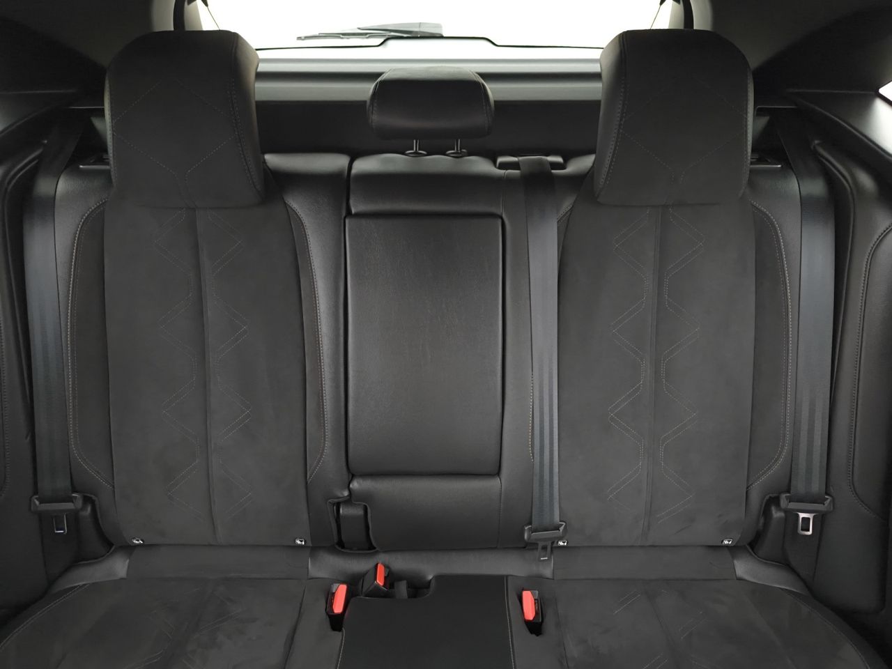 DS DS 7 DS7 CROSSBACK E-TENSE 225 PERFOMANCE LINE  - Foto 2