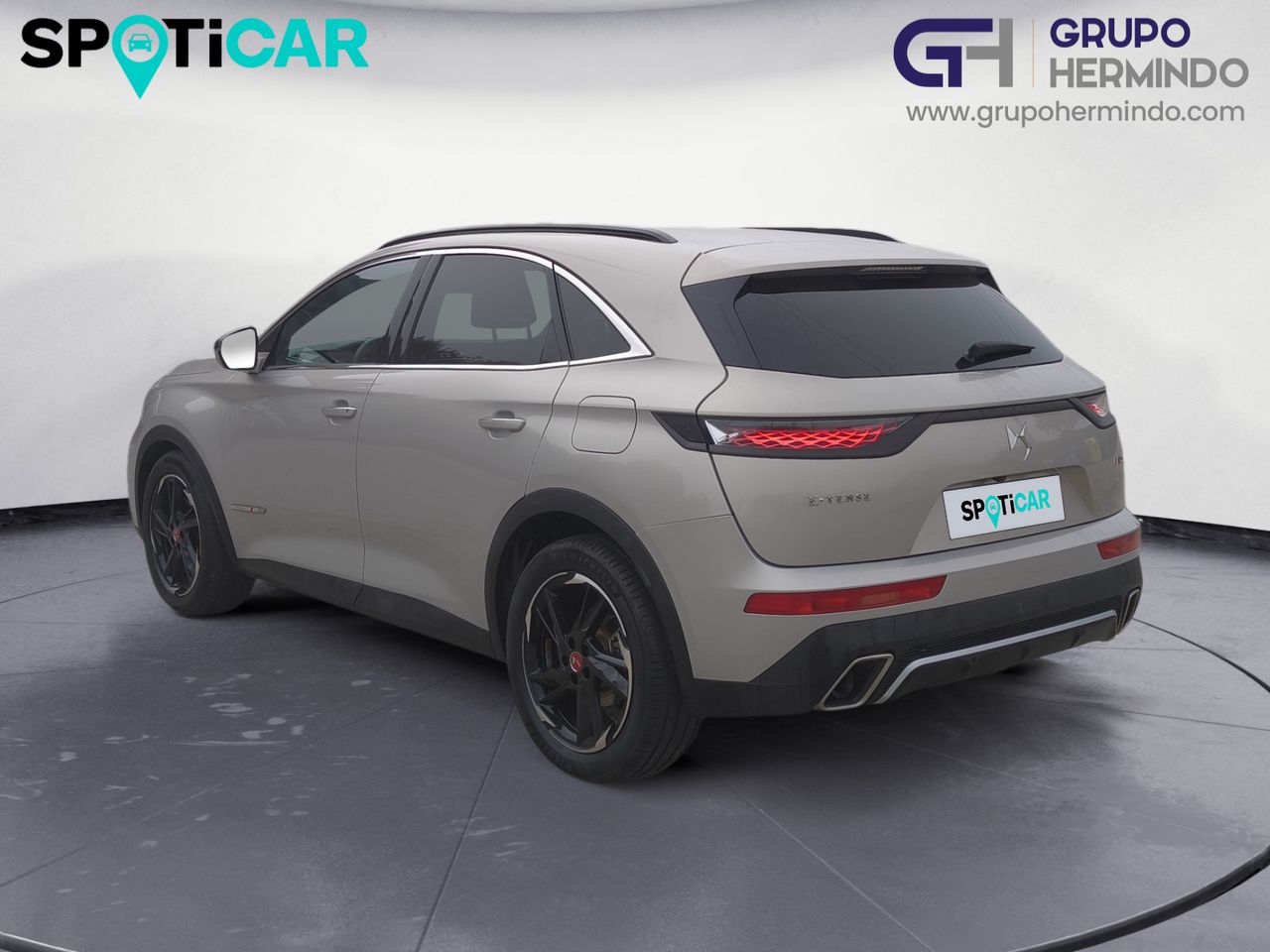 DS DS 7 DS7 CROSSBACK E-TENSE 225 PERFOMANCE LINE  - Foto 2