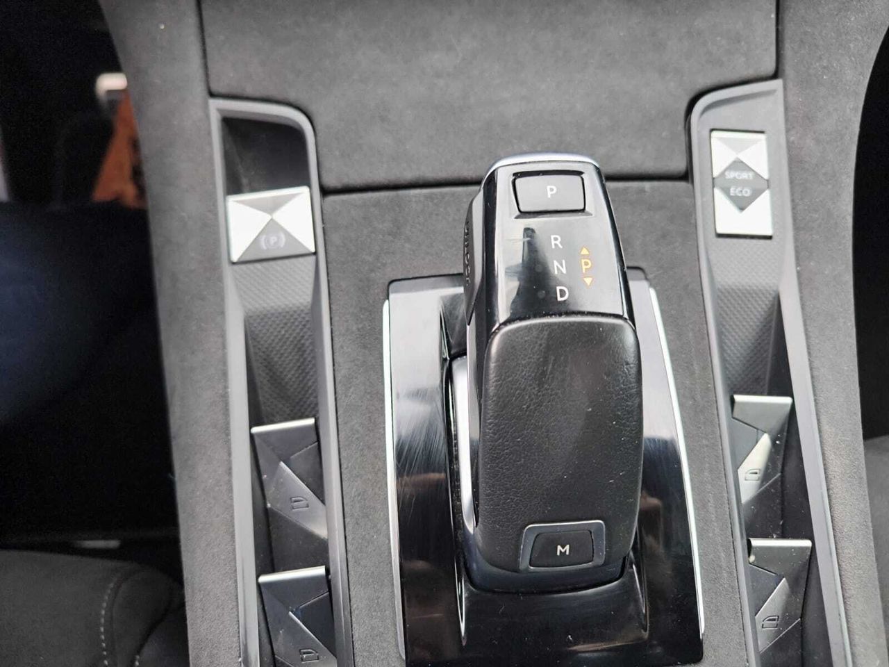 DS DS 7 PERFORMANCE LINE BLUE HDI 130 CV EAT8  - Foto 2