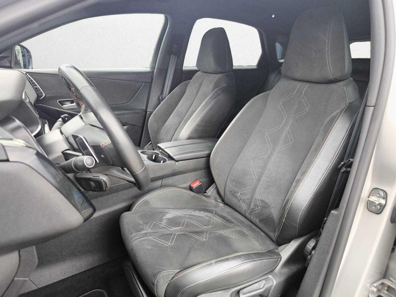 DS DS 7 PERFORMANCE LINE BLUE HDI 130 CV EAT8  - Foto 2