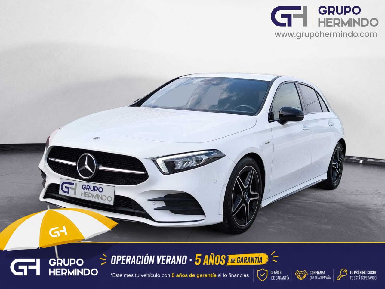 Mercedes Clase A 200 D AMG LINE + PAQUETE PREMIUM+ SMARTPHONE - Foto 2