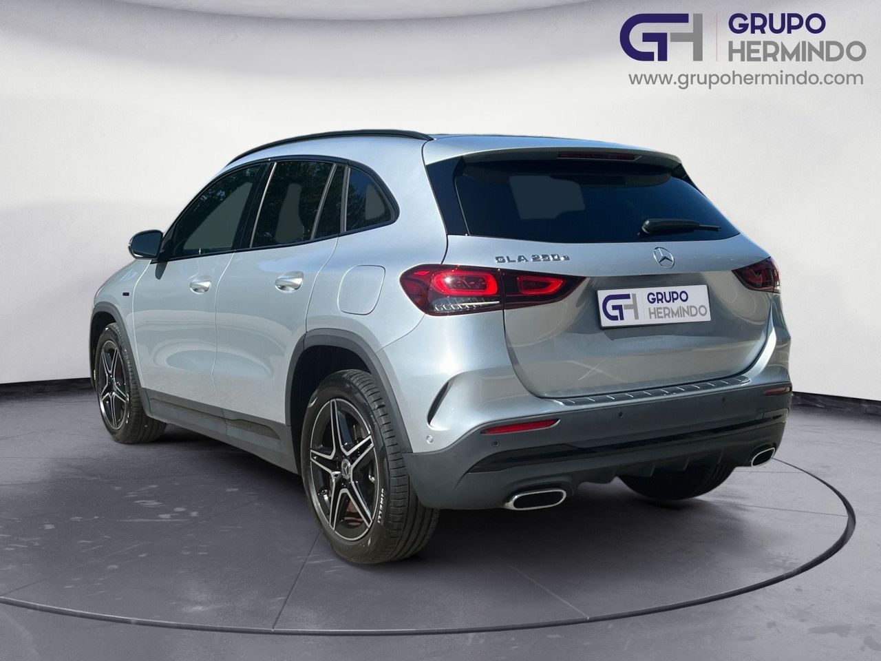 Mercedes GLA 250 e AMG LINE+PAQUETE ADVANTAGE+SMARTPHONE  - Foto 2