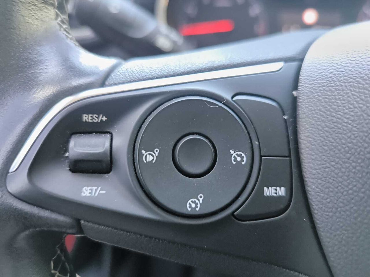 Opel CrossLand GS 1.5 DIE MT6 S/S 110 CV  - Foto 2