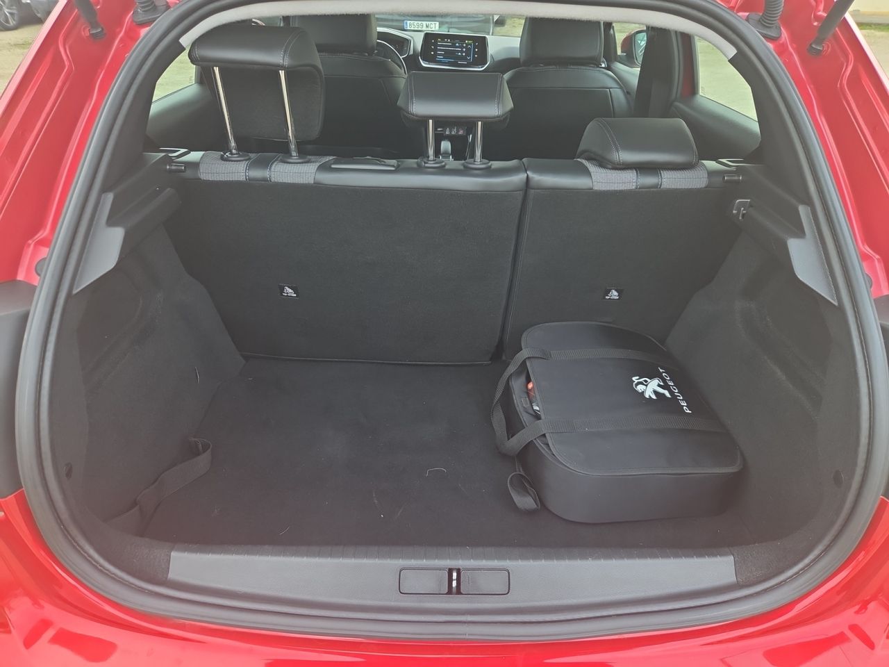 Peugeot e-208 ALLURE  - Foto 2