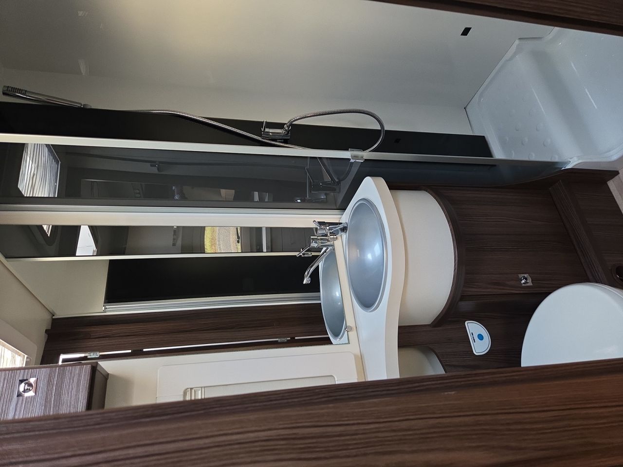 Ford Transit KOMBI 320 L2 TREND  - Foto 2