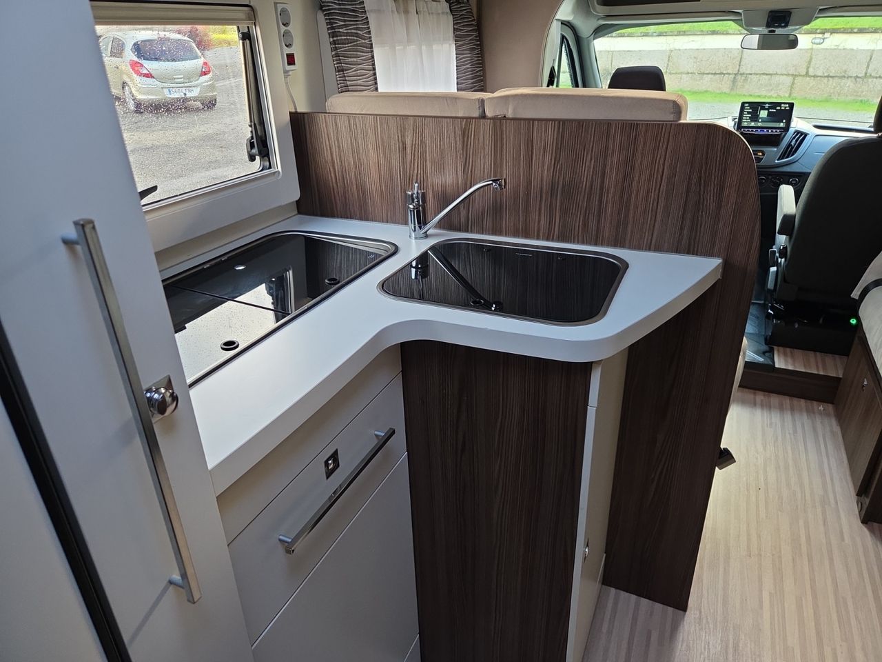 Ford Transit KOMBI 320 L2 TREND  - Foto 2