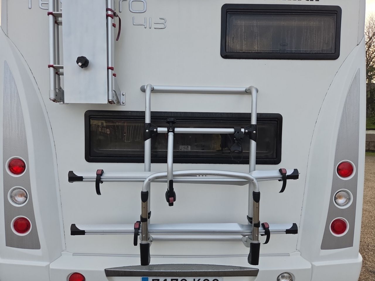 Ford Transit KOMBI 320 L2 TREND  - Foto 2