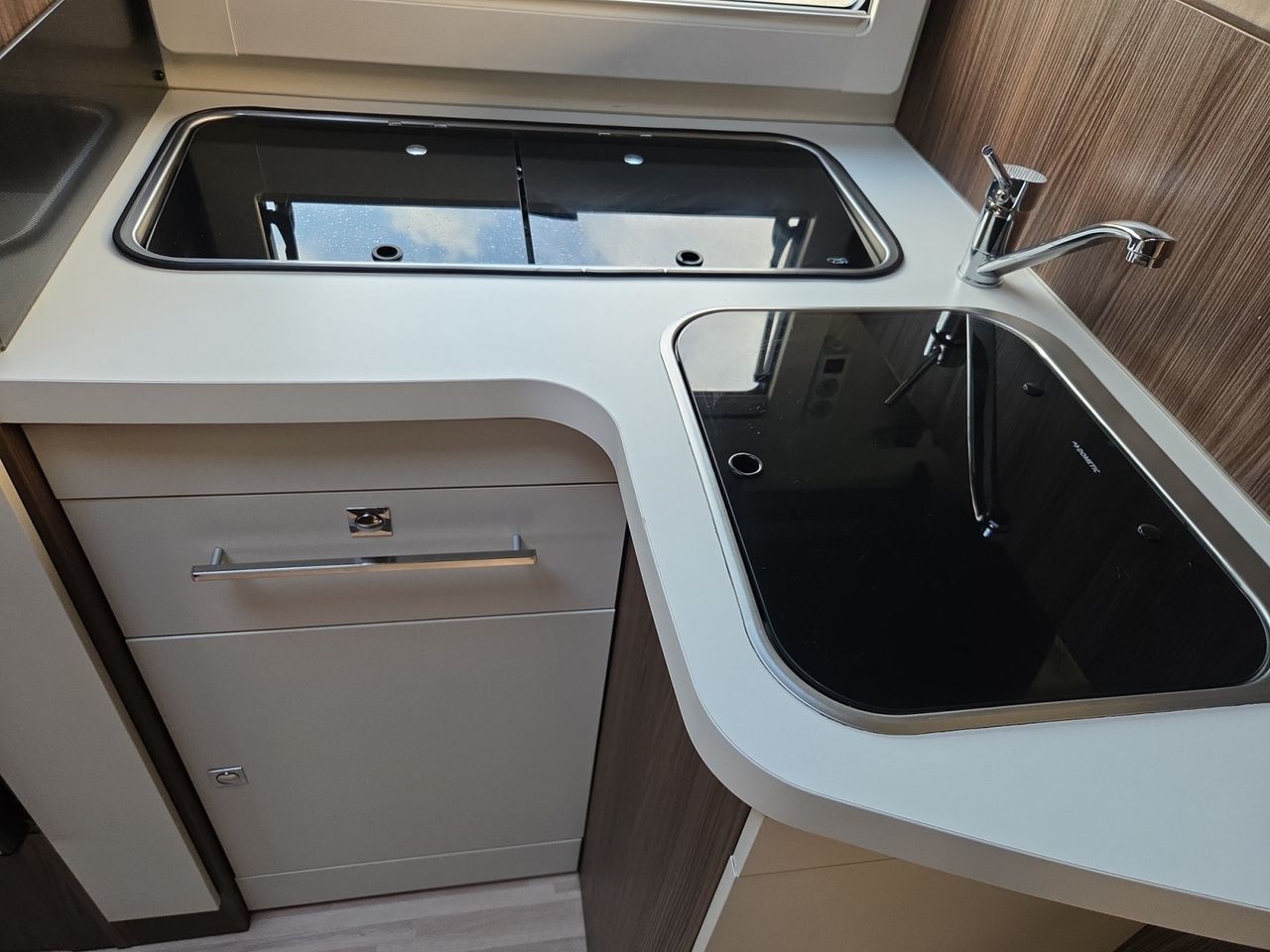 Ford Transit KOMBI 320 L2 TREND  - Foto 2