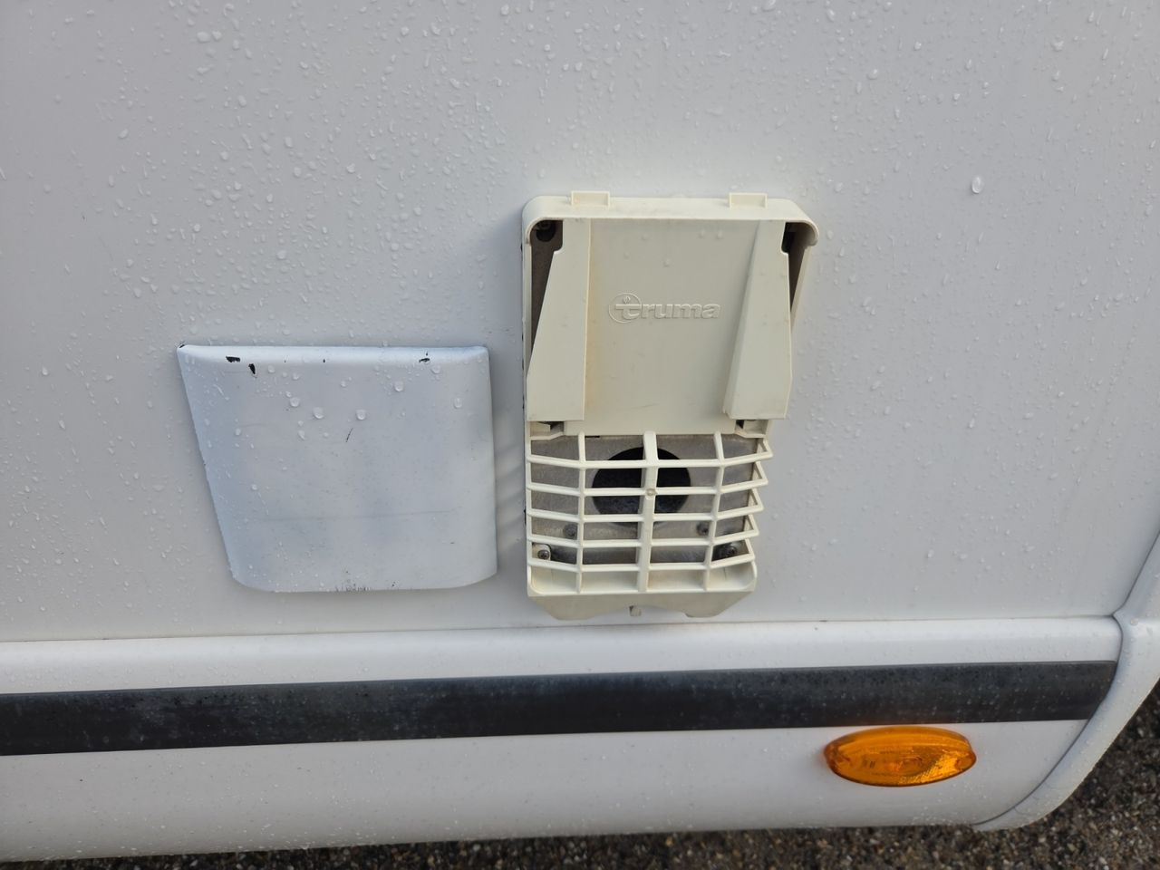 Ford Transit KOMBI 320 L2 TREND  - Foto 2