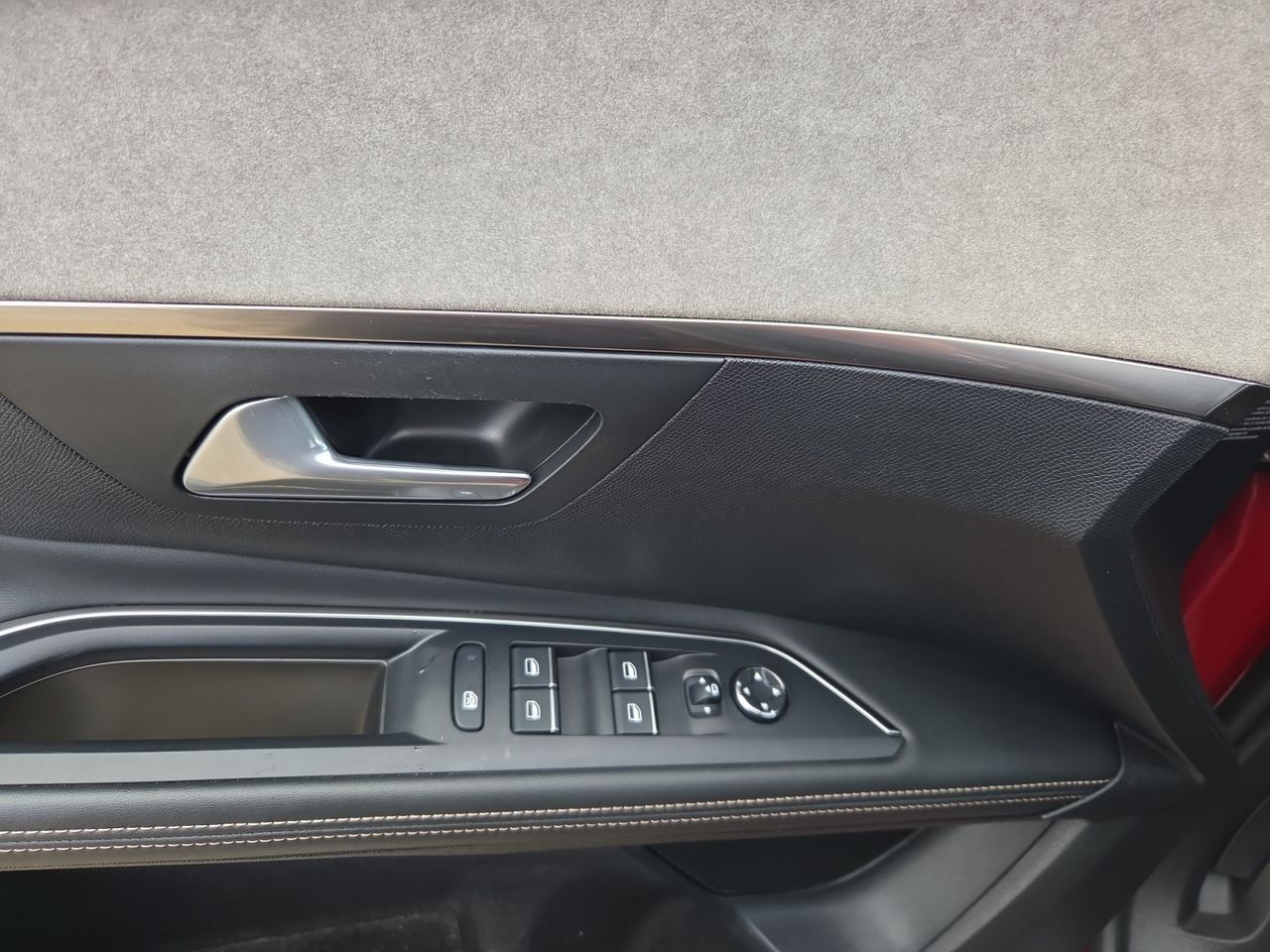 Peugeot 5008 GT BLUE HDI 130 CV  - Foto 2