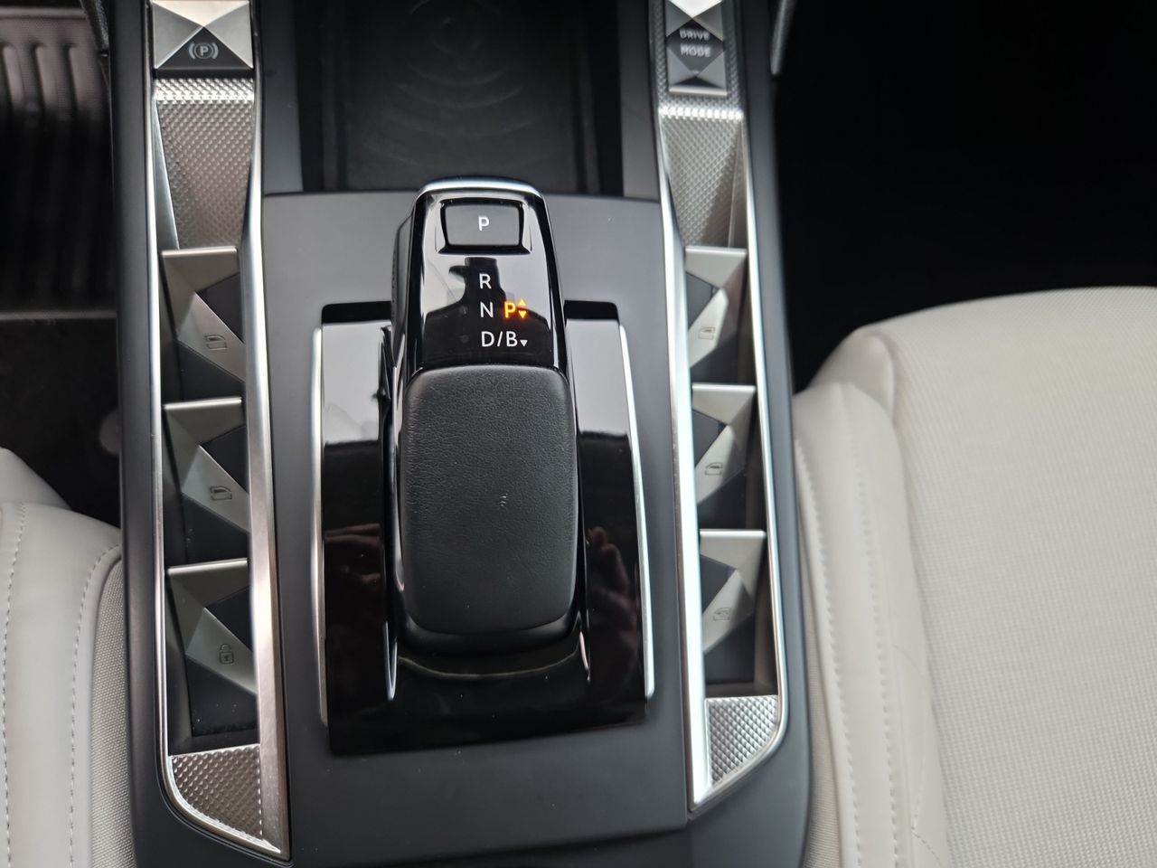 DS DS 3 E-Tense  RIVOLI ELECTRICO  - Foto 2