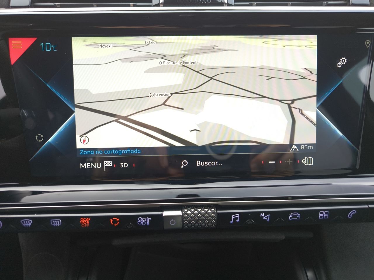 DS DS 7 Crossback E TENSE 300 4X4 PERFORMANCE LINE  - Foto 2