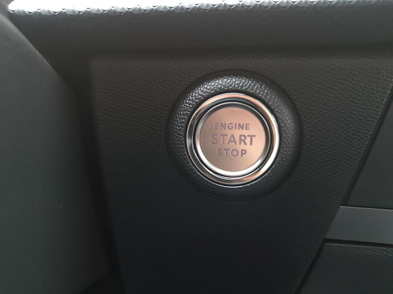 Opel Astra ELEGANCE 1.2 T XHT MT6  - Foto 2