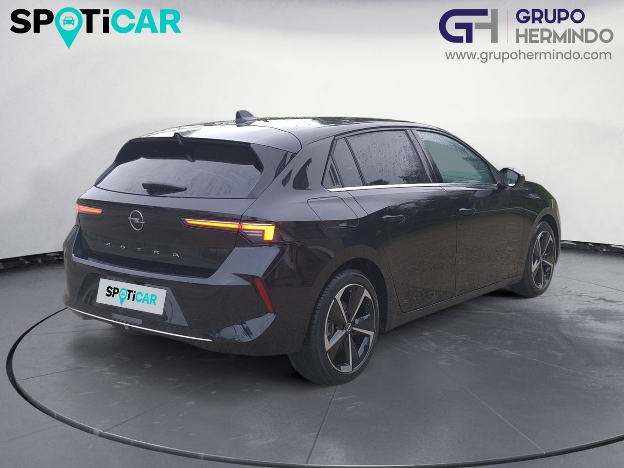 Opel Astra ELEGANCE 1.2 T XHT MT6  - Foto 2