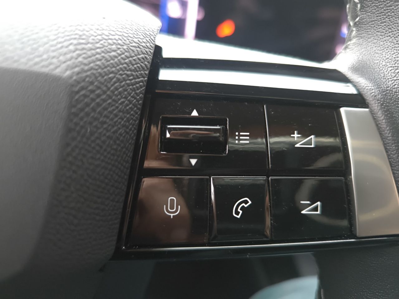 Opel Astra ELEGANCE 1.2 T XHT MT6  - Foto 2