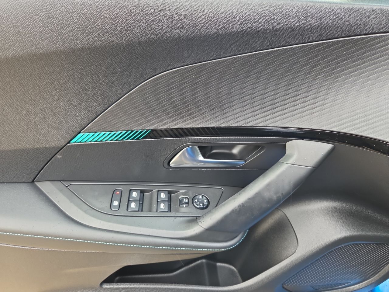 Peugeot 2008 ALLURE BLUE HDI 110 CV    - Foto 2