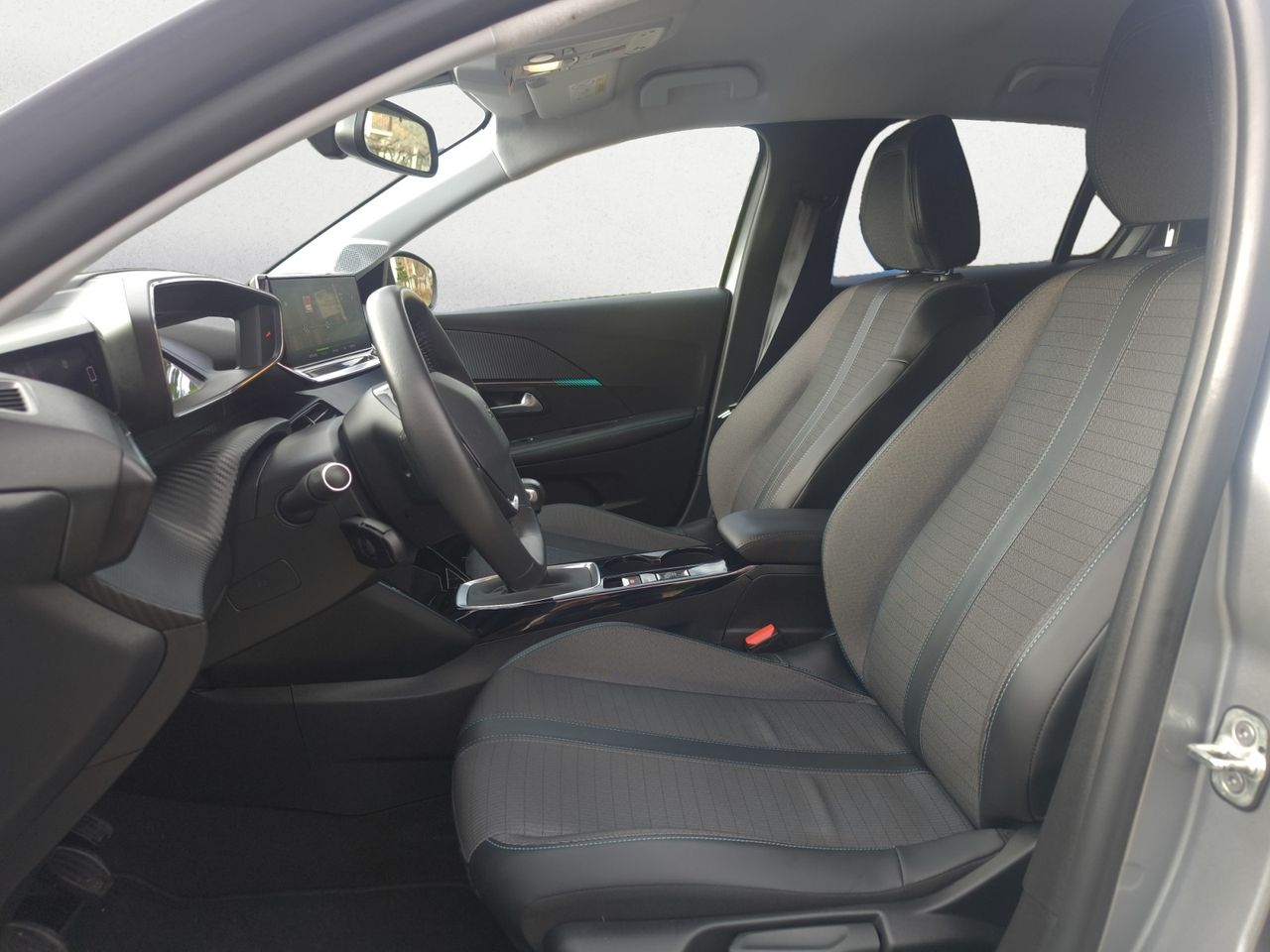 Peugeot 208 ALLURE PACK PURE TECH 100 CV - Foto 2