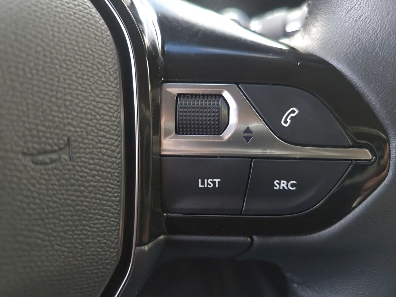 Peugeot 208 ALLURE PACK PURE TECH 100 CV - Foto 2