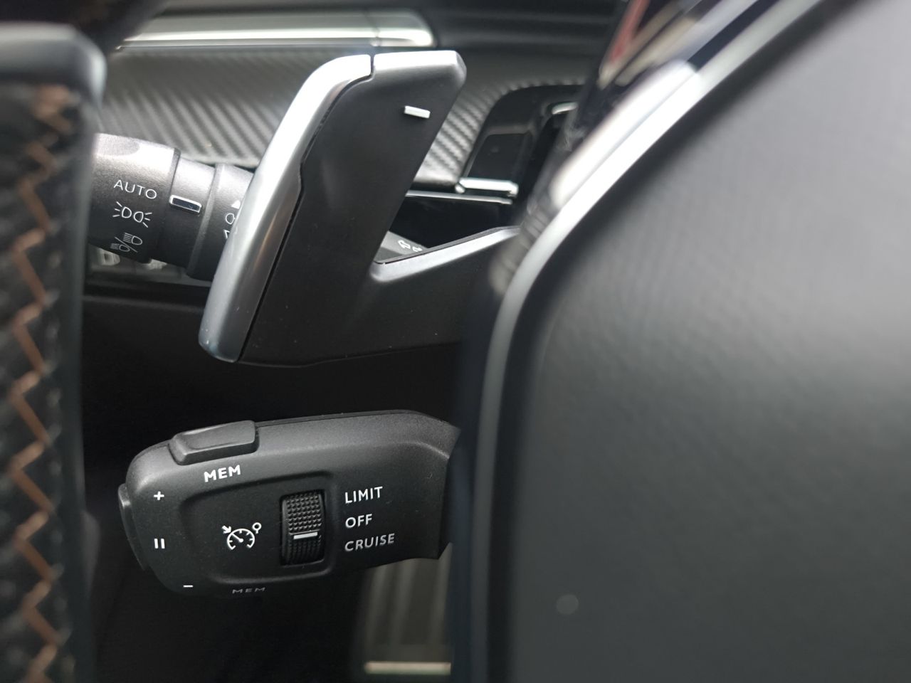 Peugeot 508 SW GT LINE HYBRID 225 e EAT8  - Foto 2