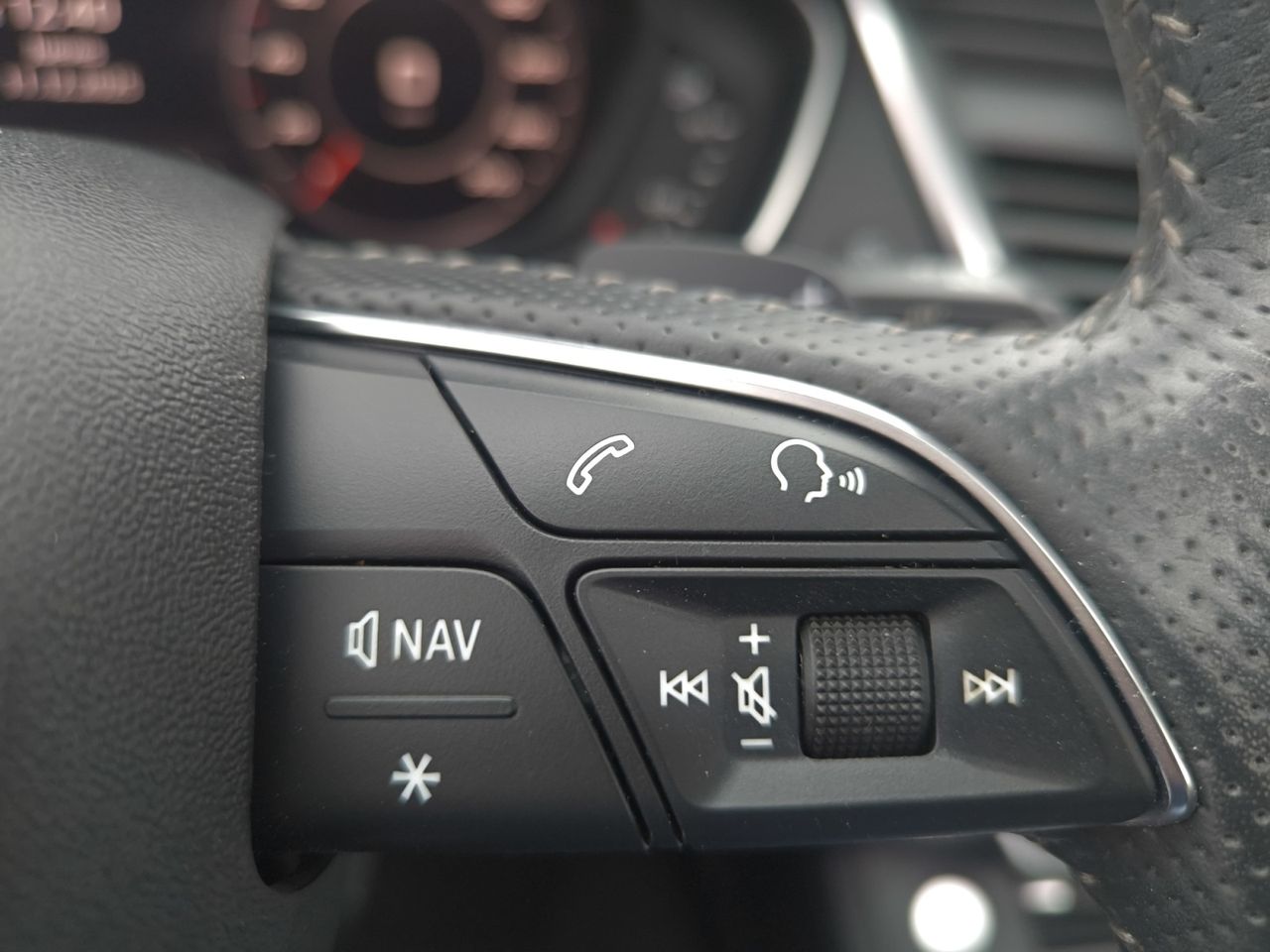 Audi Q5 BLACK LINE 40 TDI QUATTROULTRA  - Foto 2