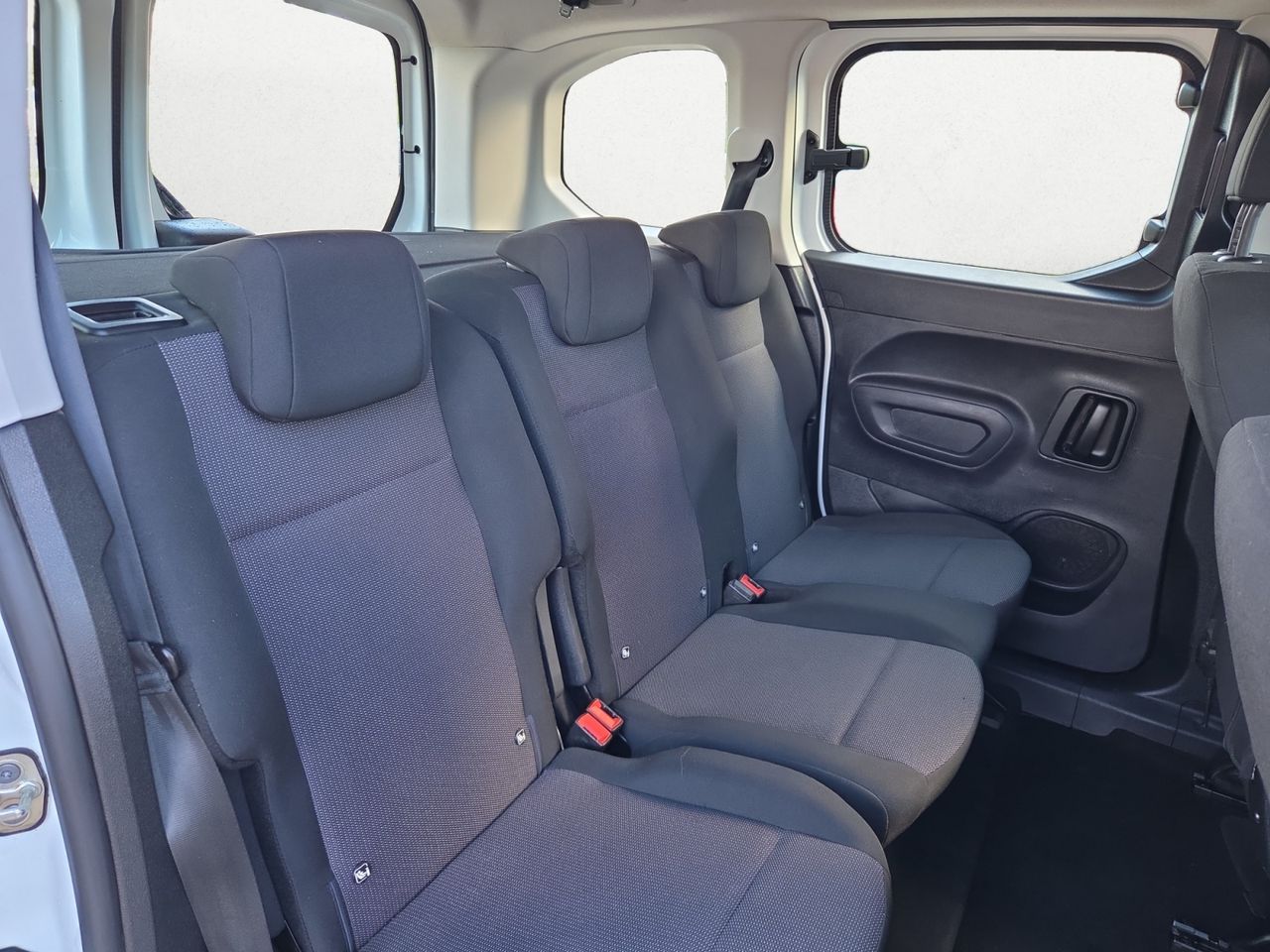 Citroën Berlingo TALLA M BLUE HDI 100 CV LIVE PACK  - Foto 2