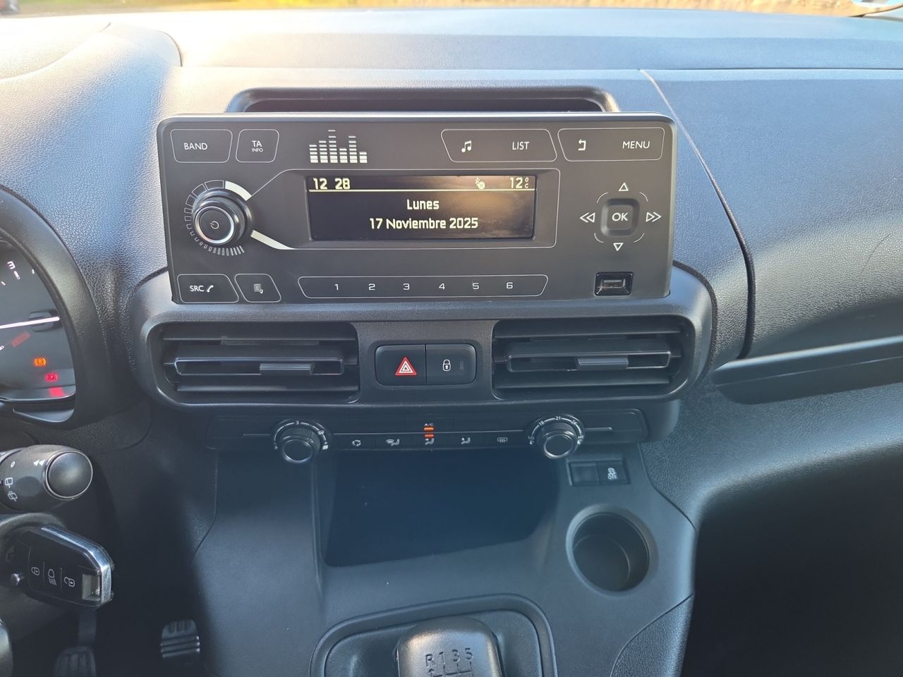 Citroën Berlingo TALLA M BLUE HDI 100 CV LIVE PACK  - Foto 2