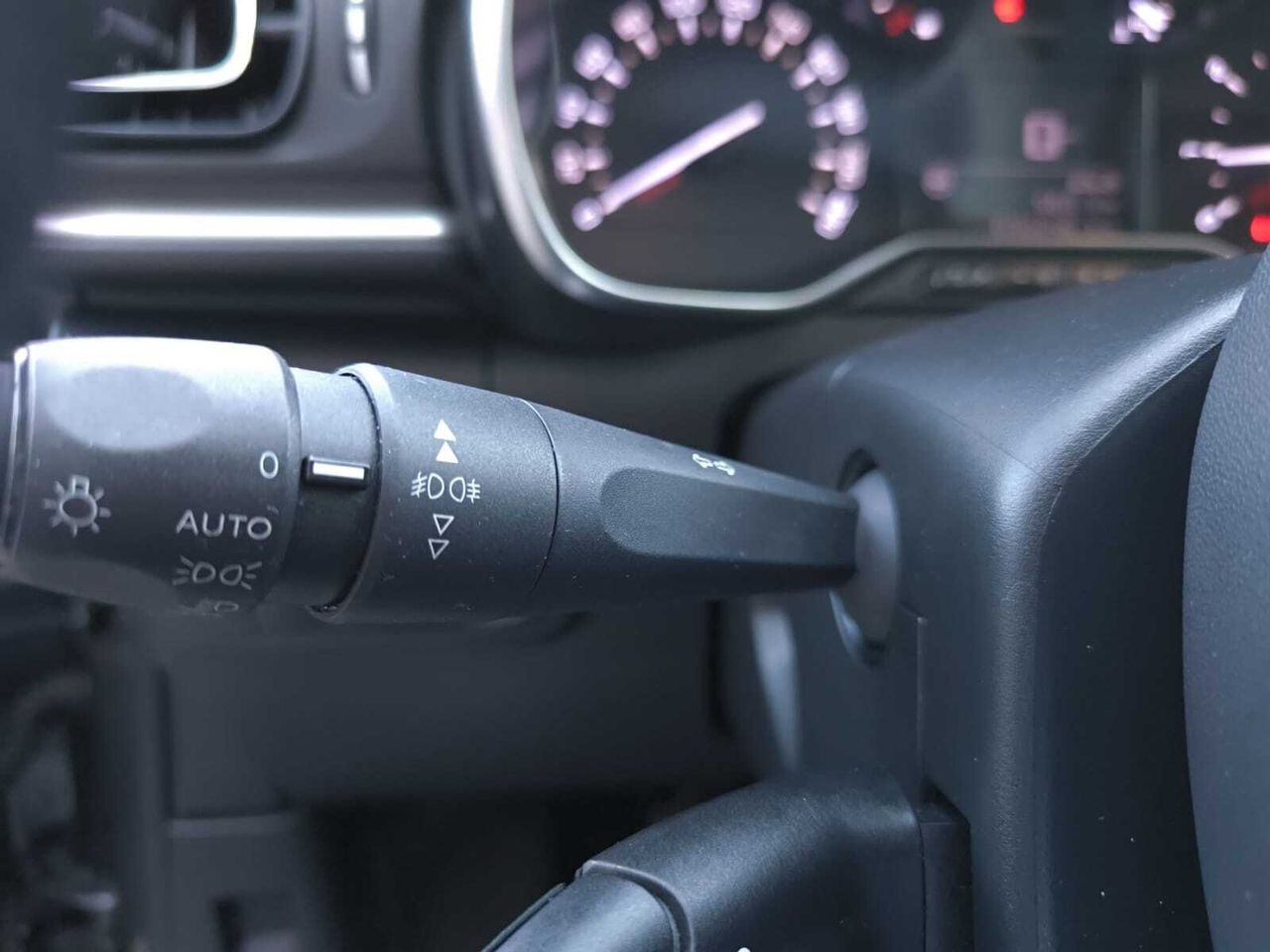 Citroën C3 BLUE HDI 100 CV SHINE  - Foto 2