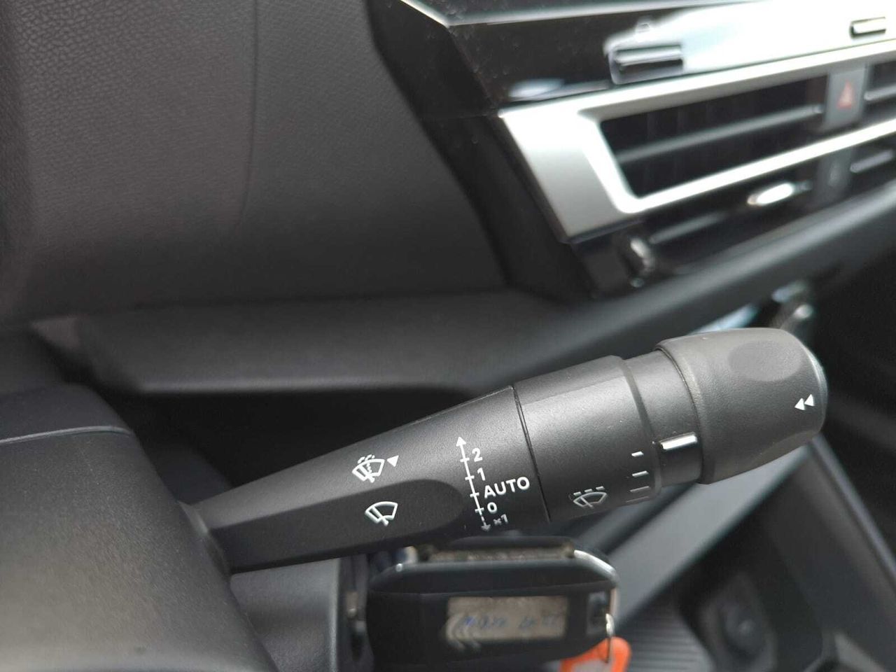 Citroën C4 BLUE HDI 110 CV  - Foto 2