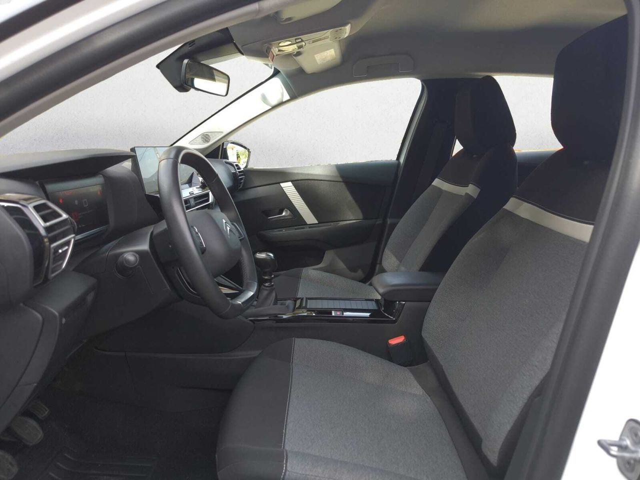 Citroën C4 BLUE HDI 110 CV  - Foto 2