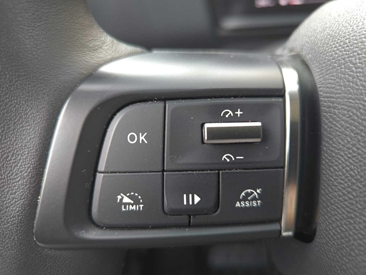 Citroën C4 BLUE HDI 110 CV  - Foto 2