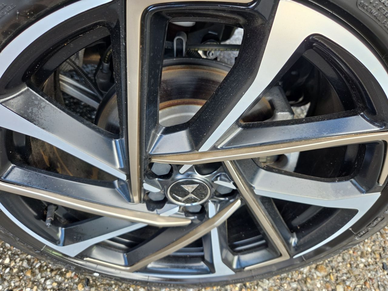 DS DS 9 PURE TECH 225 AUT RIVOLI  - Foto 2