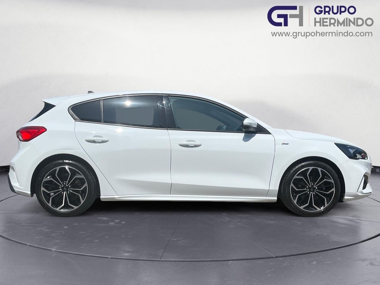 Ford Focus ST LINE ECOBOOST 125 CV - Foto 2