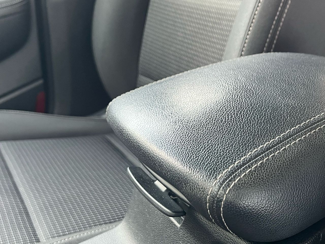 Kia Sportage 1.6 GDI DRIVE 4X2  132 CV - Foto 2