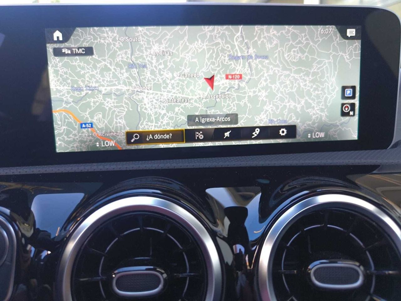 Mercedes CLA 200 D DCT AMG + TECHO PANORAMICO  - Foto 2