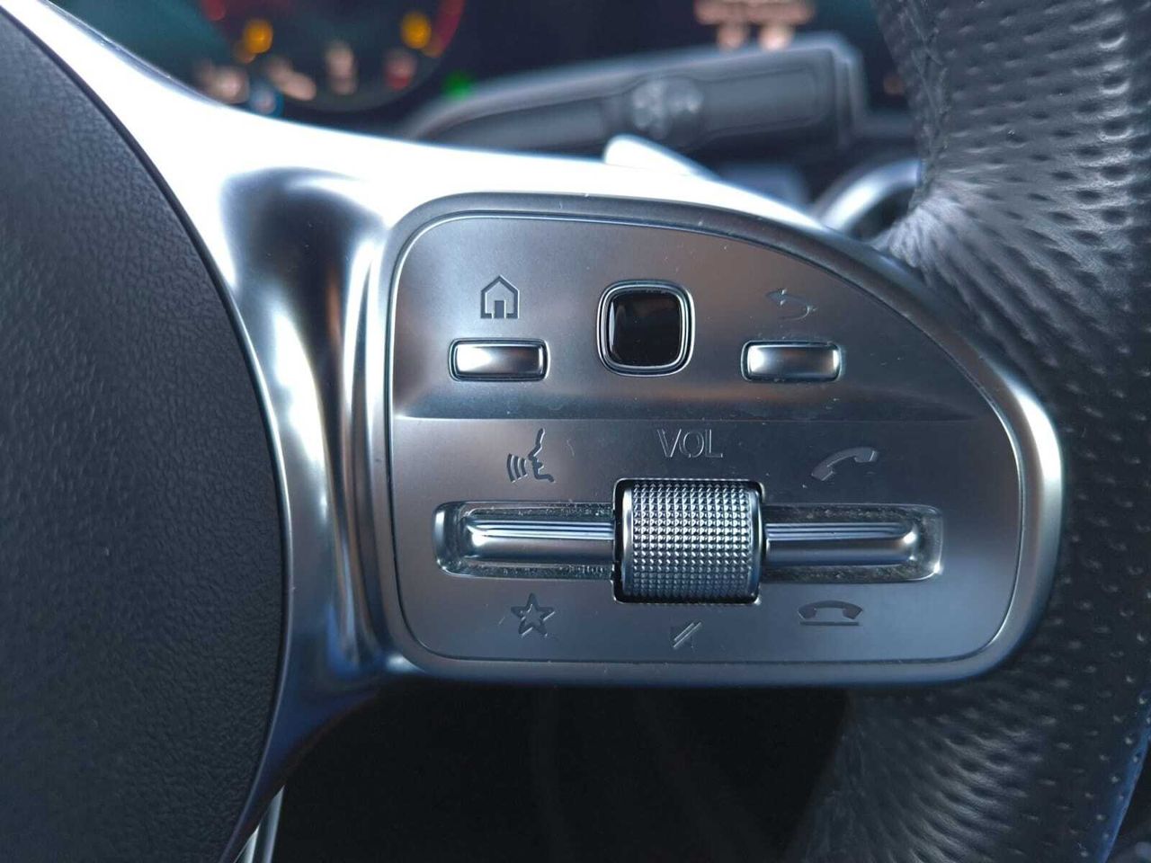 Mercedes CLA 200 D DCT SHOOTING BRAKE AMG LINE+PAQ PREMIUM+ SMARTPHONE  - Foto 2