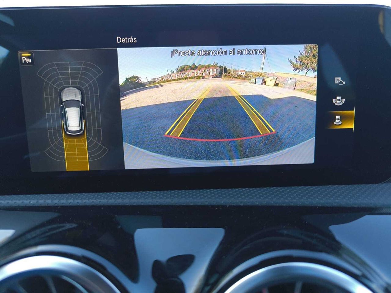 Mercedes CLA 200 D DCT SHOOTING BRAKE AMG LINE+PAQ PREMIUM+ SMARTPHONE  - Foto 2